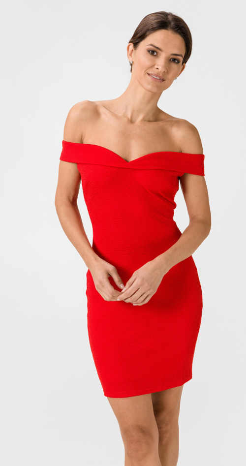 Szexi női tervező Guess ruha lenyűgöző piros színben