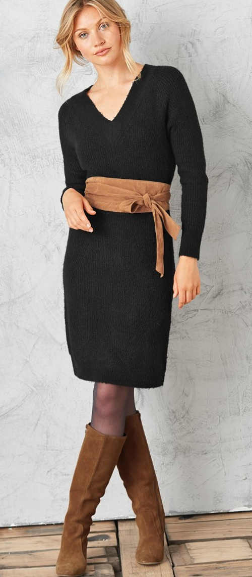 Fekete női pulóver ruha